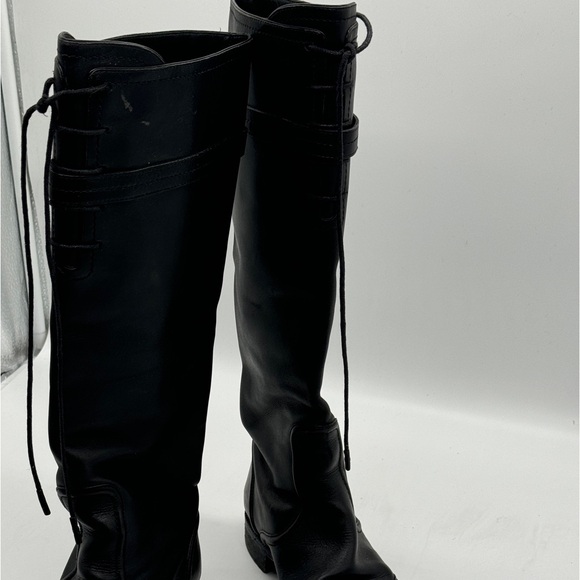 Authentic Louis Vuitton riding boots - Picture 12 of 13